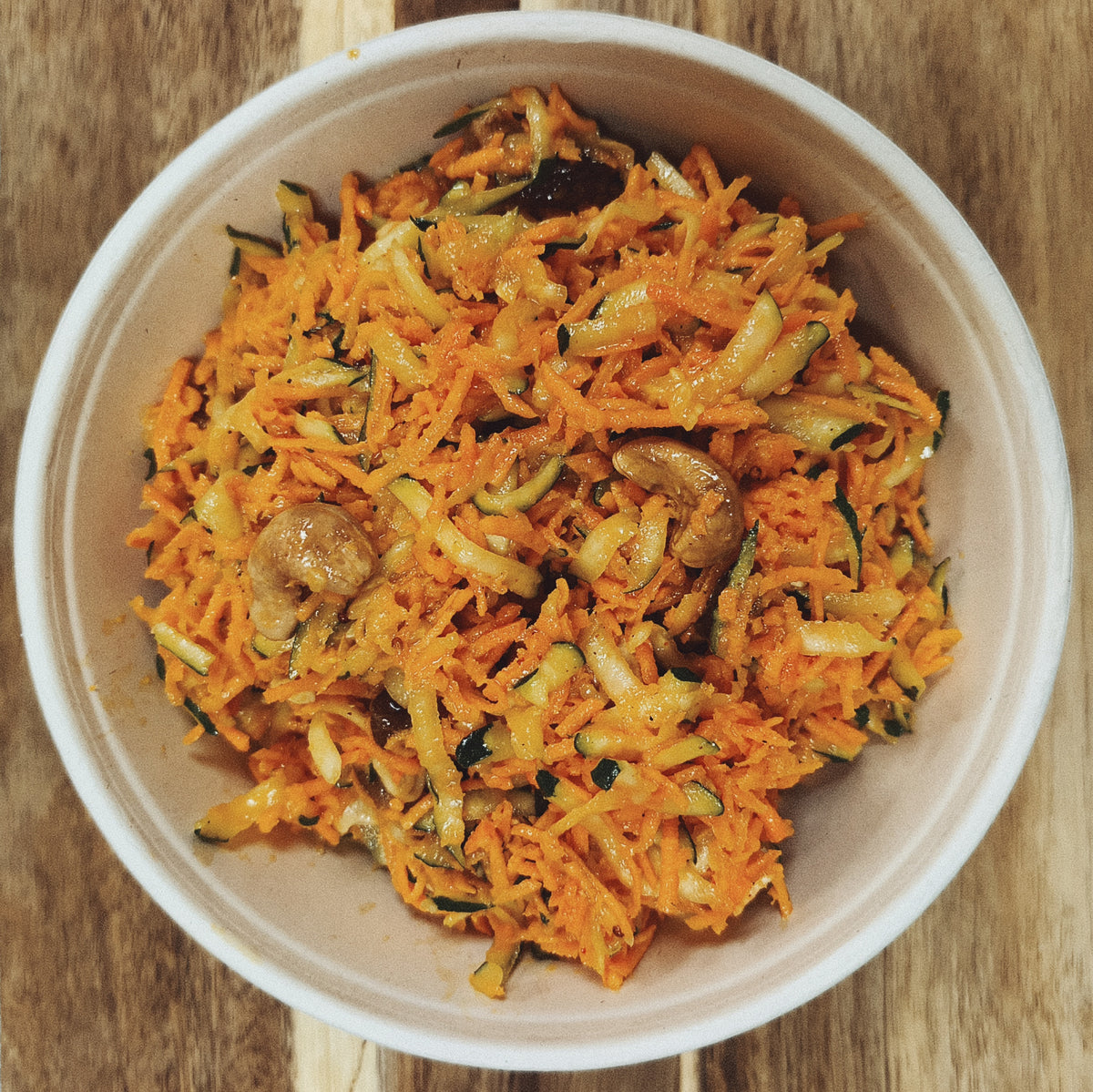 SALADE DE CAROTTES ET COURGETTES À L'INDIENNE