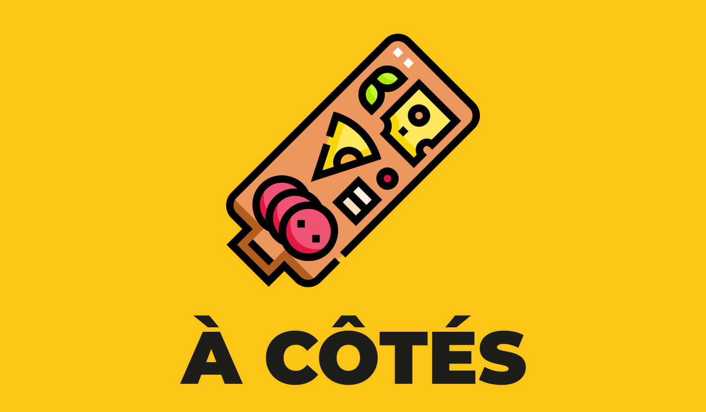 À CÔTÉS