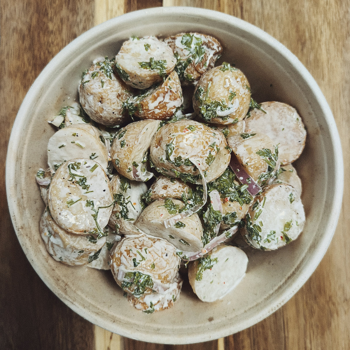 SALADE DE GRENAILLES, CRÈME & CERFEUIL