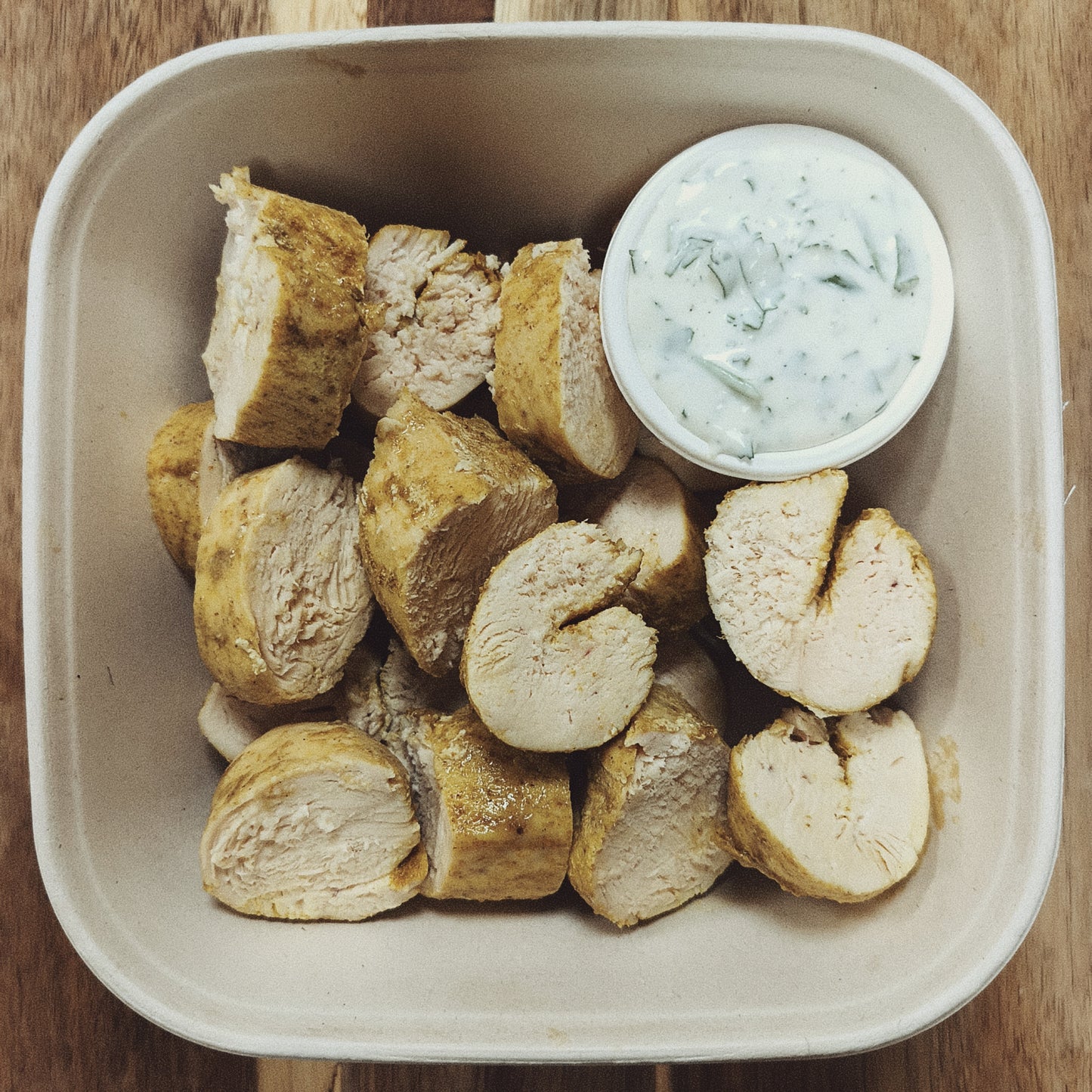 MEDAILLON DE POULET AU CURRY ET CRÈME CORIANDRE